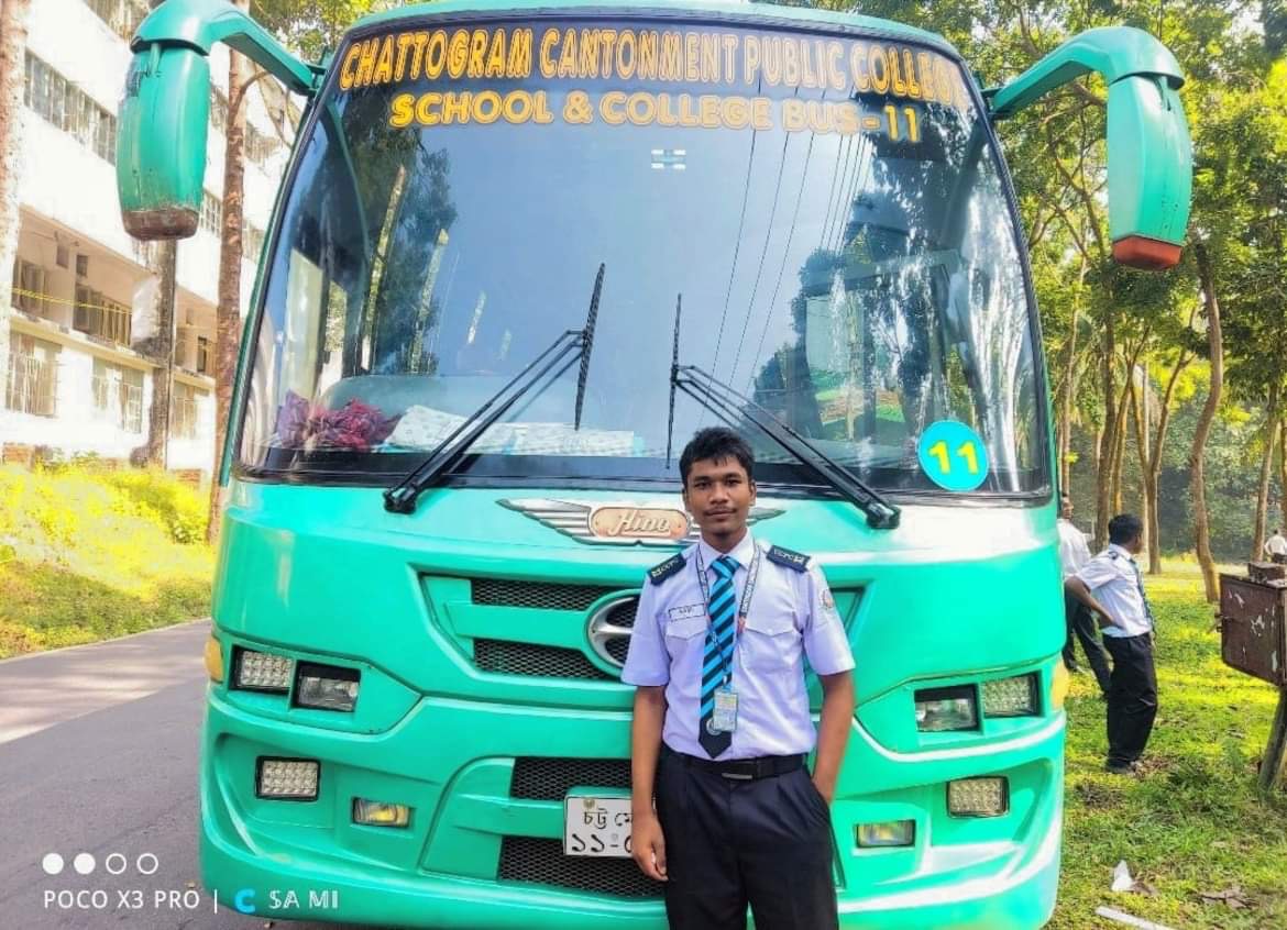 Study tour · boarding the CCPC bus to Chittagong University